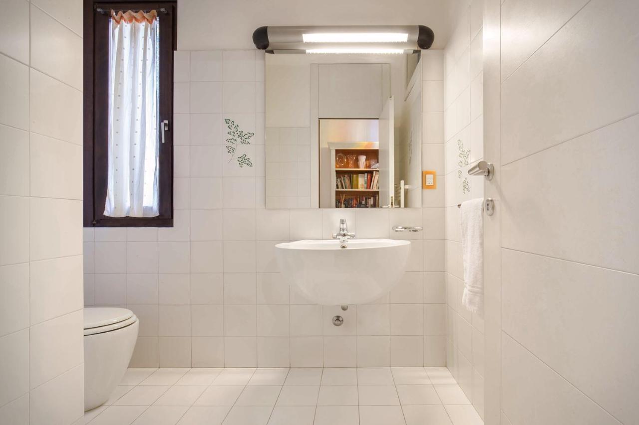 Villa Dismero-Un Oasi Di Lusso E Privacy Brenzone sul Garda Bagian luar foto